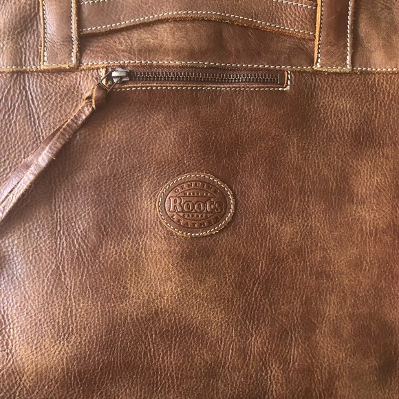 Genuine Leather Roots Messenger Bag - Picture 8 of 9